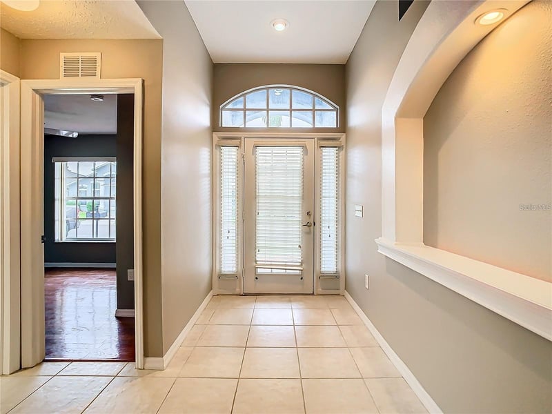 7823 Floradora Dr, New Port Richey, FL 34654