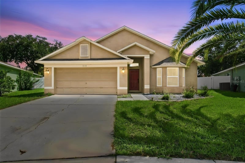 9710 White Barn Way, Riverview, FL 33569