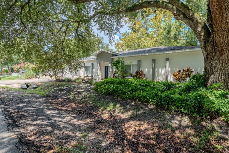 5114 Chilkoot St, Tampa, FL 33617