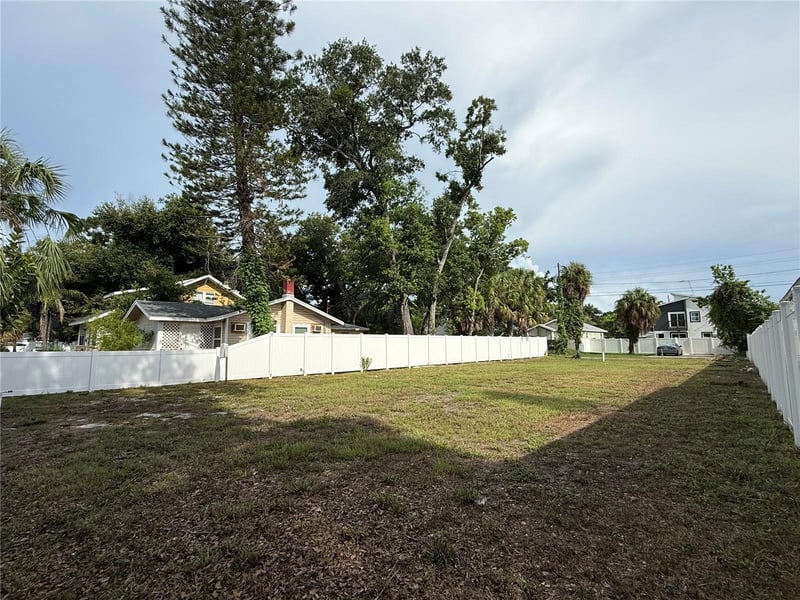 1011 12th Ave S, St Petersburg, FL 33705