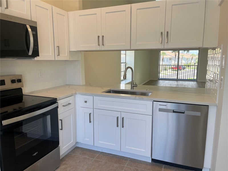 12325 Sun Vista Ct W, Treasure Island, FL 33706