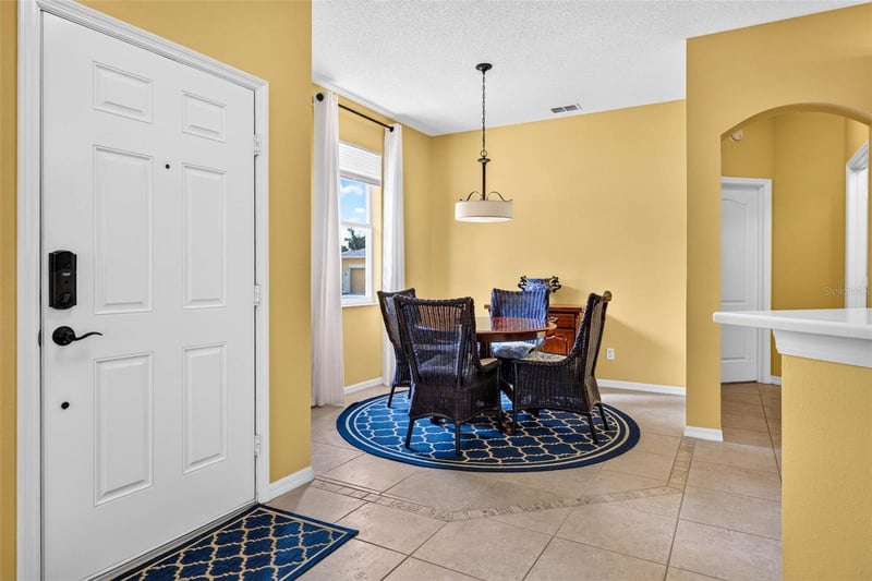 1322 Fairway Greens Dr #69, Sun City Center, FL 33573
