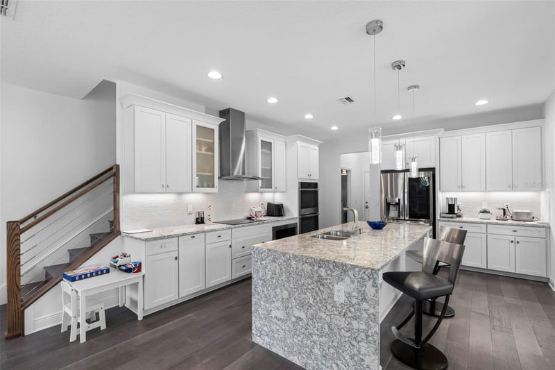 2425 Foggy Creek Cir, Clearwater, FL 33764