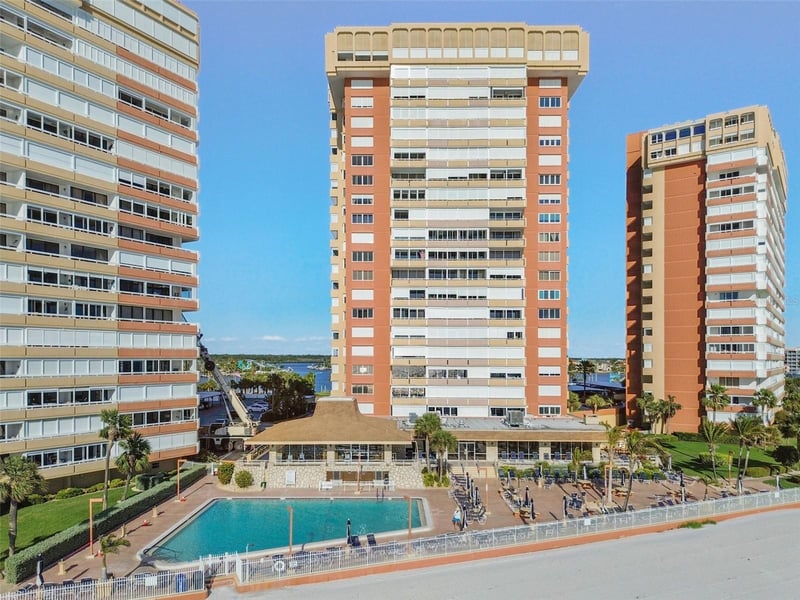 17900 Gulf Blvd #15D, Redington Shores, FL 33708