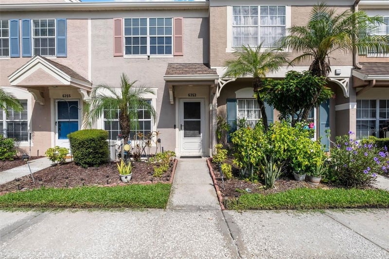 6353 Bayside Key Dr, Tampa, FL 33615