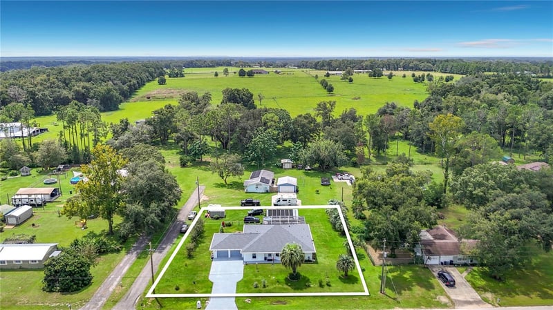 40312 Sunburst Dr, Dade City, FL 33525