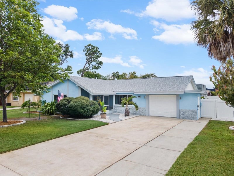 3845 Ming Tree Dr, New Port Richey, FL 34652