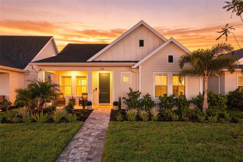 7618 Seaflower Pw, Bradenton, FL 34210