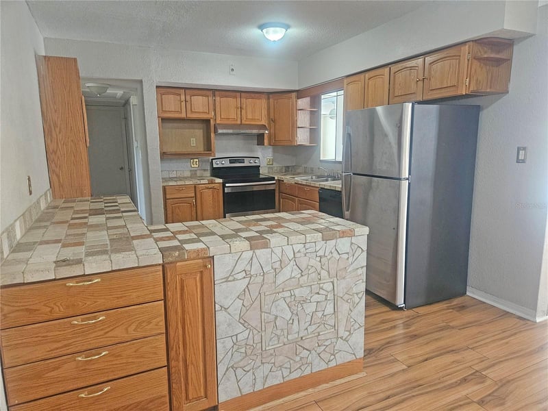 5360 25th Ave N, St Petersburg, FL 33710