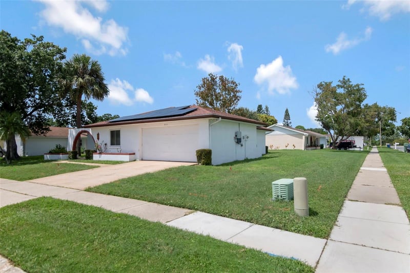 4111 105th Ave N, Clearwater, FL 33762