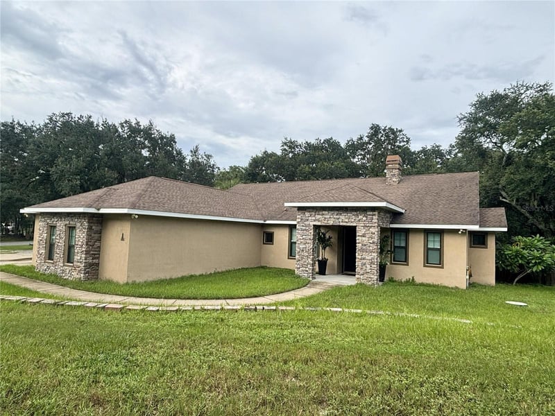 1605 Butch Cassidy Trl, Wimauma, FL 33598