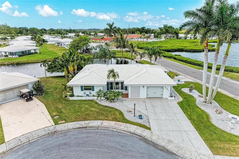 4006 Joyce Dr, Bradenton, FL 34208
