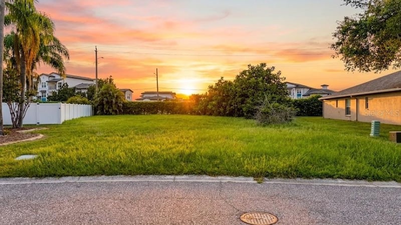 1512 Oracle Dr, Ruskin, FL 33573