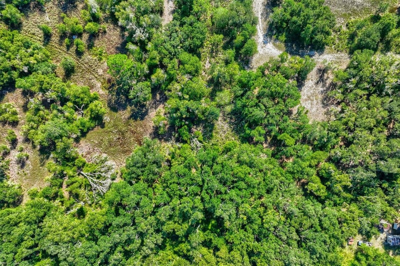 Bruton Rd, Plant City, FL 33565