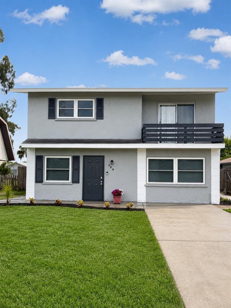 722 65th Ave E, Bradenton, FL 34203