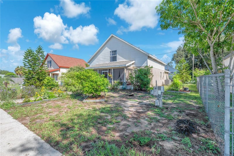 5810 Hickman St, Wimauma, FL 33598