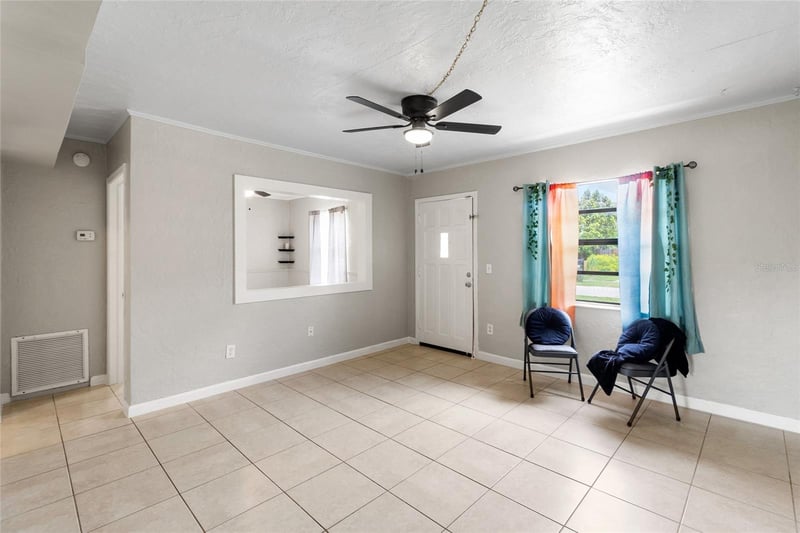 5410 14th Ave S, Gulfport, FL 33707