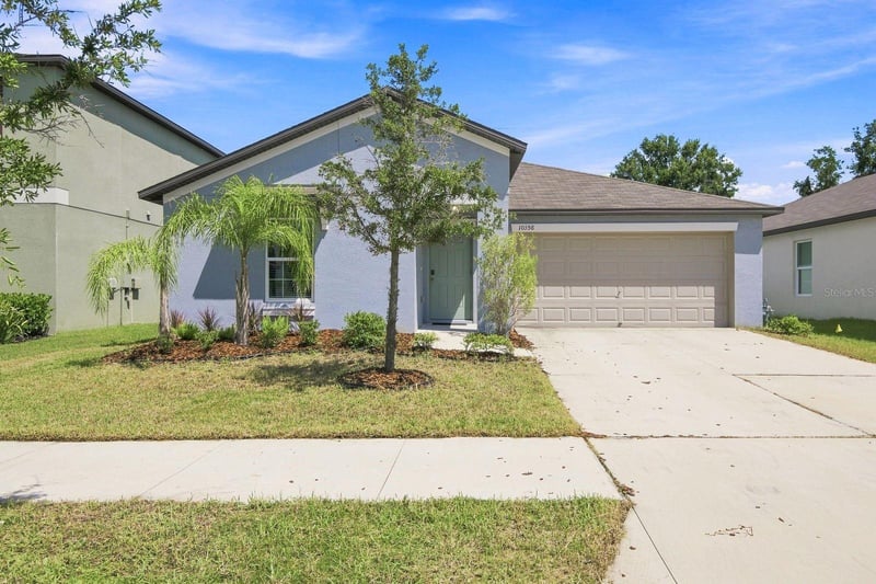 10358 Shady Preserve Dr, Riverview, FL 33578
