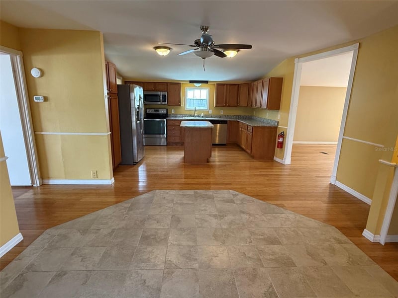 3022 Short Leaf St, Wesley Chapel, FL 33543