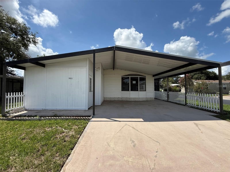 3022 Short Leaf St, Wesley Chapel, FL 33543