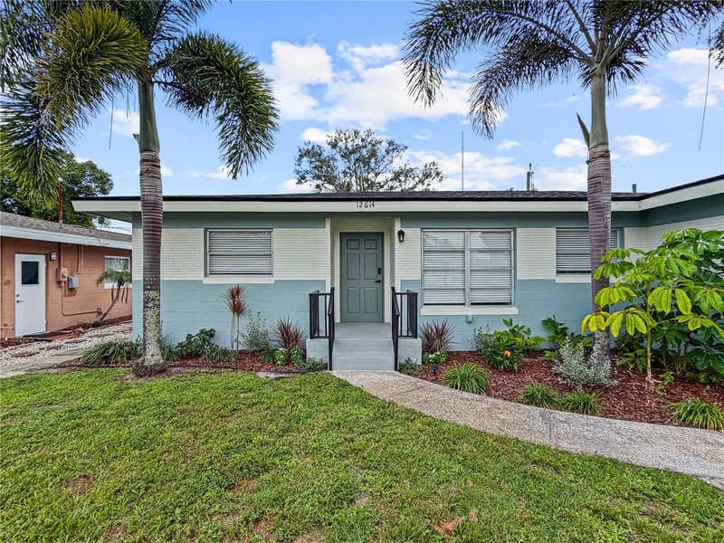 12614 81st Ave, Seminole, FL 33776