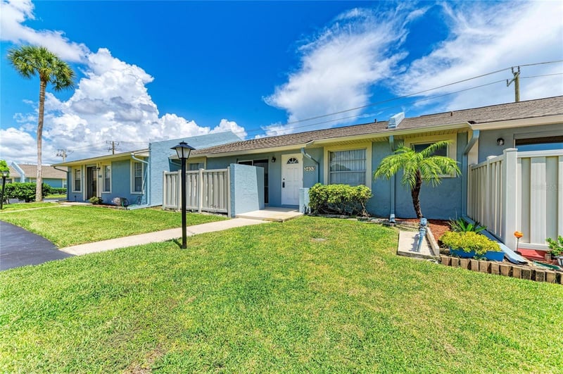 3403 36th St W #109, Bradenton, FL 34205