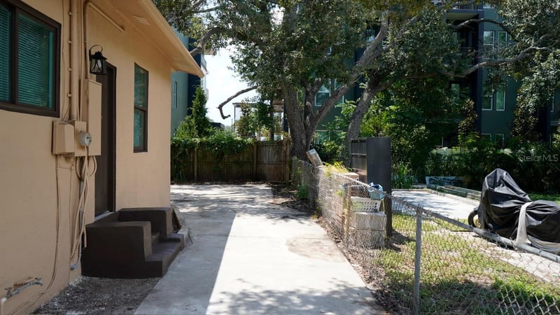 650 30th Ave S, St Petersburg, FL 33705