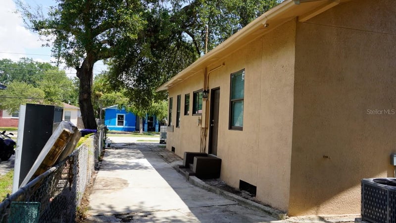 650 30th Ave S, St Petersburg, FL 33705