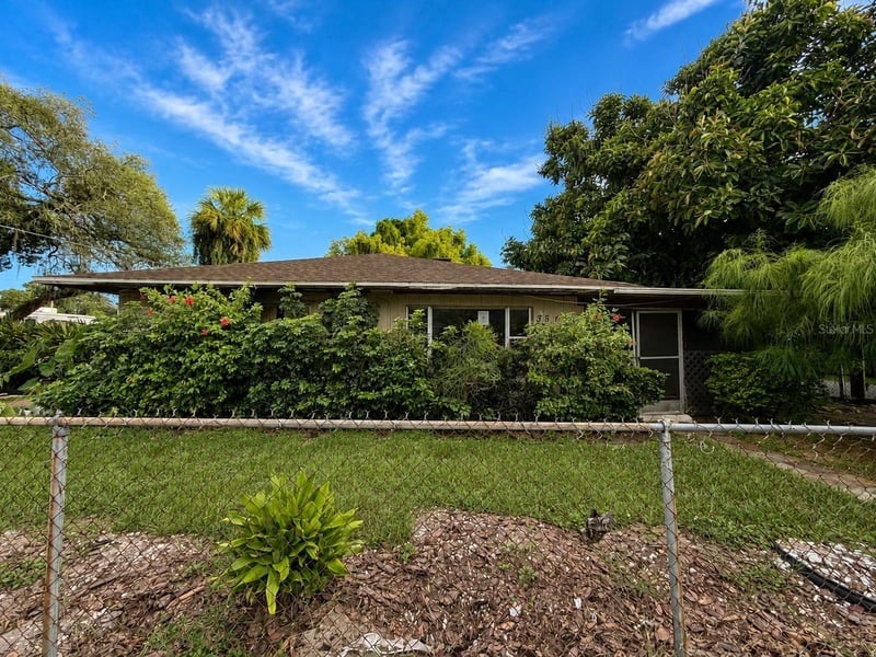 3801 E Osborne Ave, Tampa, FL 33610