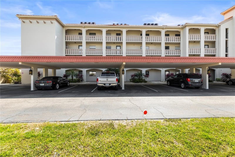 19029 Us Highway 19 N #8-25, Clearwater, FL 33764