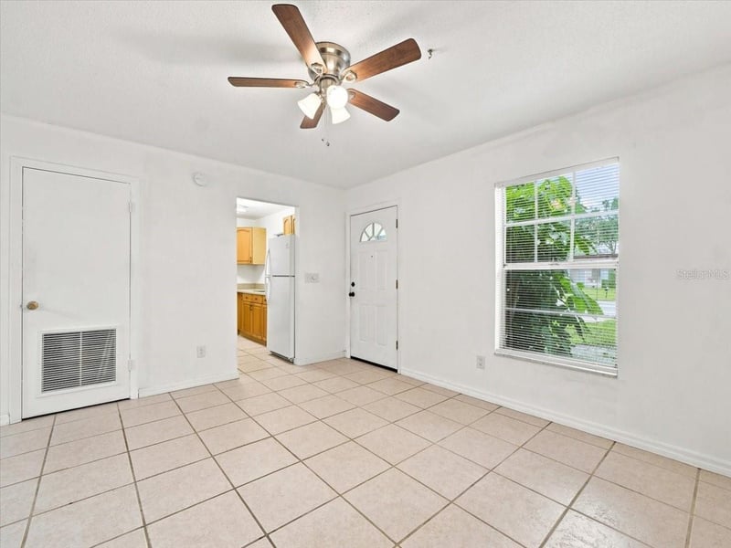 9812 85th Way, Seminole, FL 33777