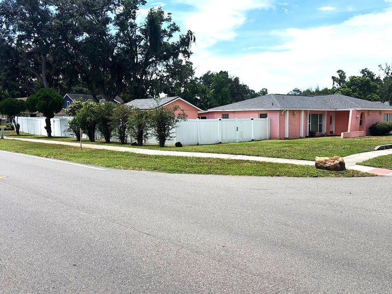 902 Samy Dr, Tampa, FL 33613