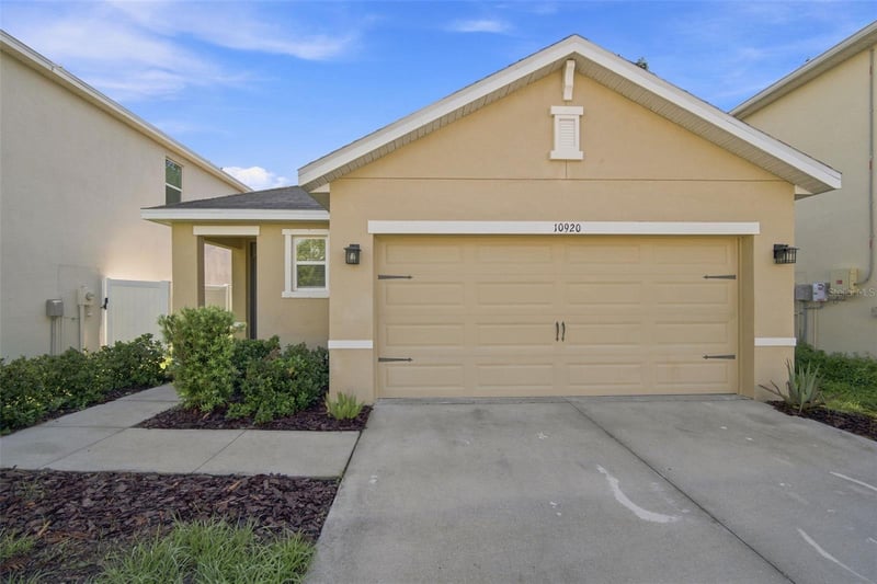 10920 Carlton Fields Dr, Riverview, FL 33579