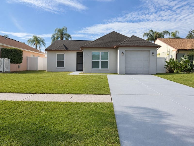 9203 Camino Villa Blvd, Tampa, FL 33635