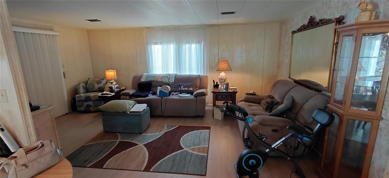 7777 46th Ave N #13, St Petersburg, FL 33709