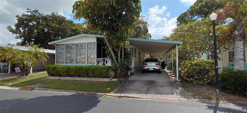 7777 46th Ave N #13, St Petersburg, FL 33709