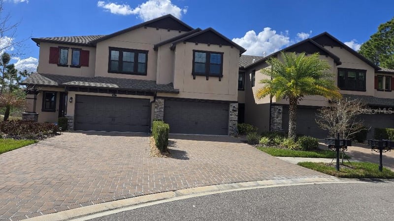 4887 Isola Ct, Wesley Chapel, FL 33543
