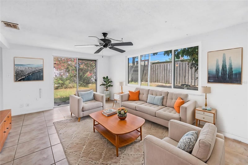 6137 2nd Ave, New Port Richey, FL 34653