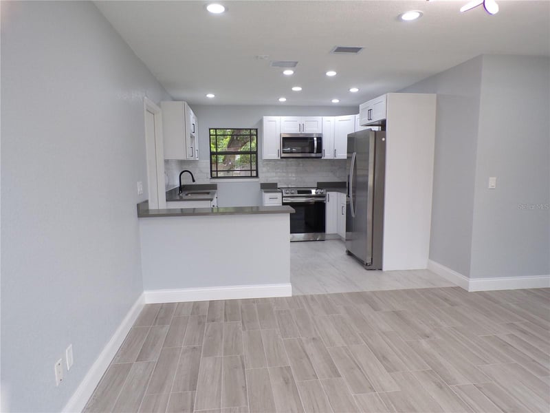 13674 120th Ln, Seminole, FL 33778