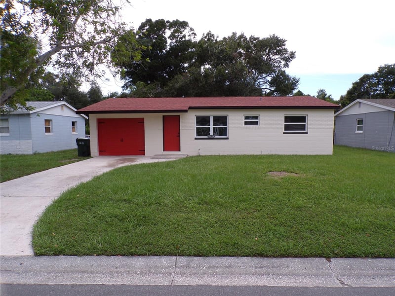 13674 120th Ln, Seminole, FL 33778
