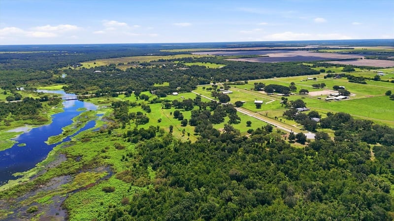 26125 39th Pl E Blvd, Myakka City, FL 34251