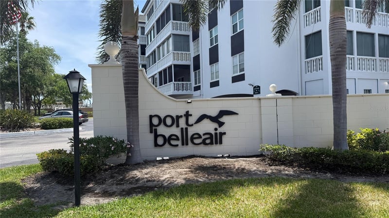 131 Bluff View Dr #104, Belleair Bluffs, FL 33770