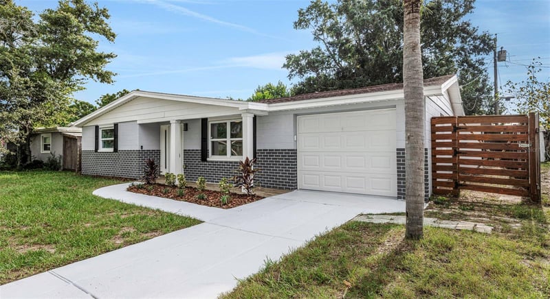 2332 Chancery Dr, Holiday, FL 34690