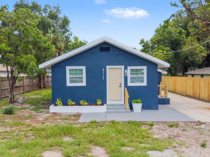 8117 N Klondyke St, Tampa, FL 33604
