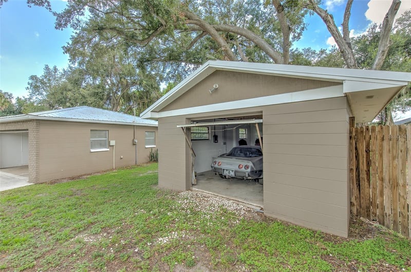8825 Cobb Rd, Riverview, FL 33578