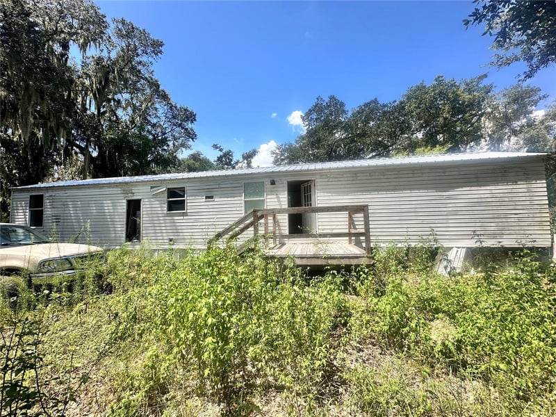 9011 Carey Rd, Lithia, FL 33547