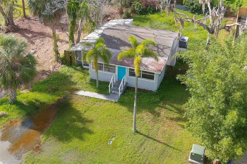 5200 Mallett Dr, Port Richey, FL 34668