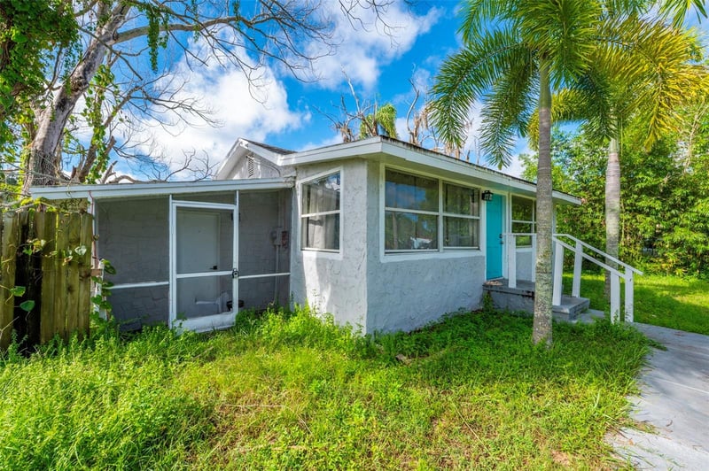 5200 Mallett Dr, Port Richey, FL 34668