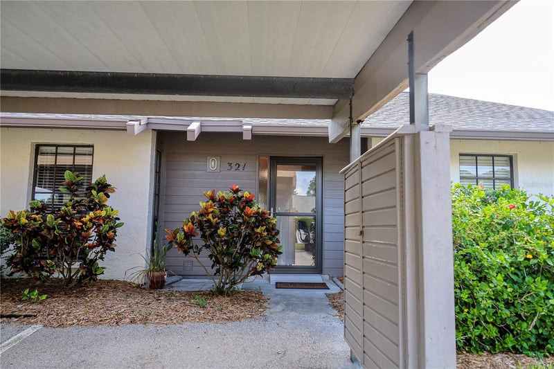 321 Windrush Loop, Tarpon Springs, FL 34689