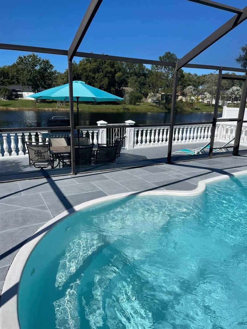 6423 Monterey Blvd, Tampa, FL 33625